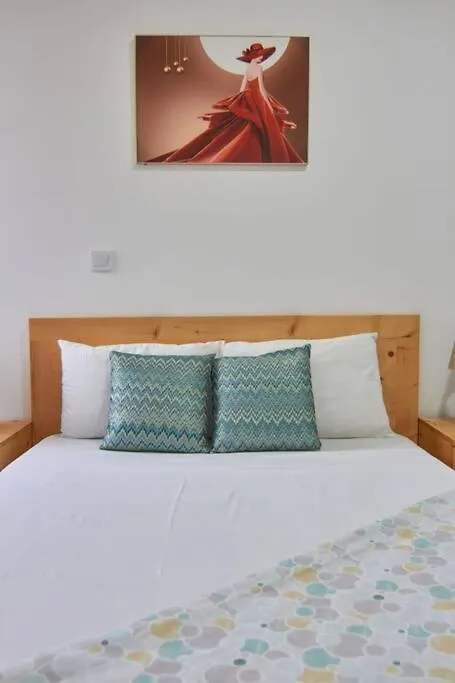 Ka Mario T1 Espacoso - Santa Maria Apartment